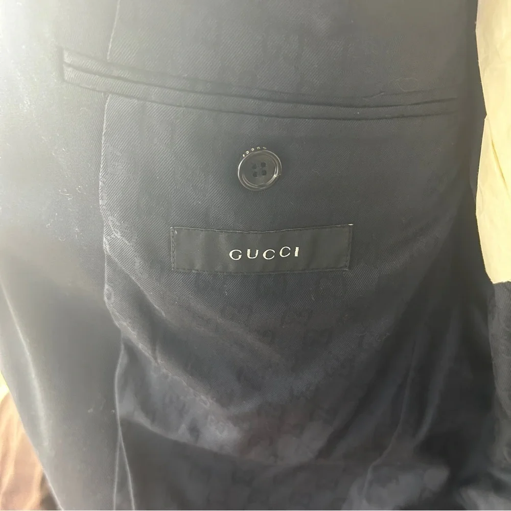 Gucci Men's Cotton Linen Hysteria Crest Blazer Jacket - Navy Blue + Garment Bag